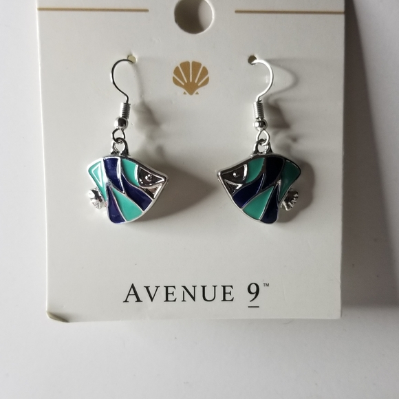 NWT Avenue 9 Sealife "Fish" Earrings - Picture 2 of 5